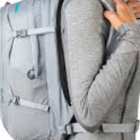 NWT High Sierra Backpack Waterproof School Hike Laptop Books Travel Silver Gray - Picture 11 of 11